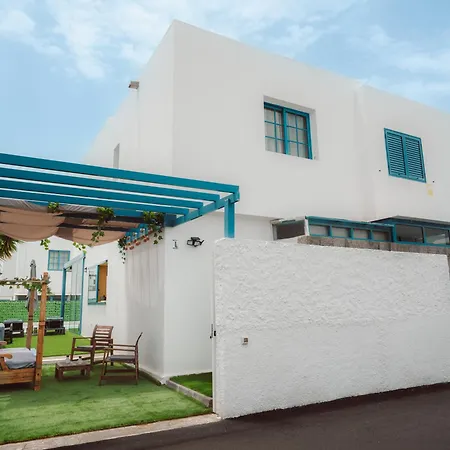 Apapache With Private Heated Pool And - 5 Min Walk Villa *